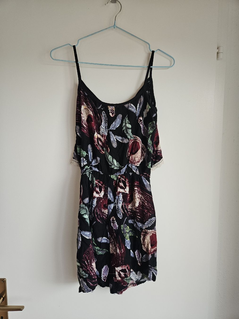 Jumpsuits: Jumpsuit mit Federn – Gebraucht aus Ebikon von SecondChance_byM 2