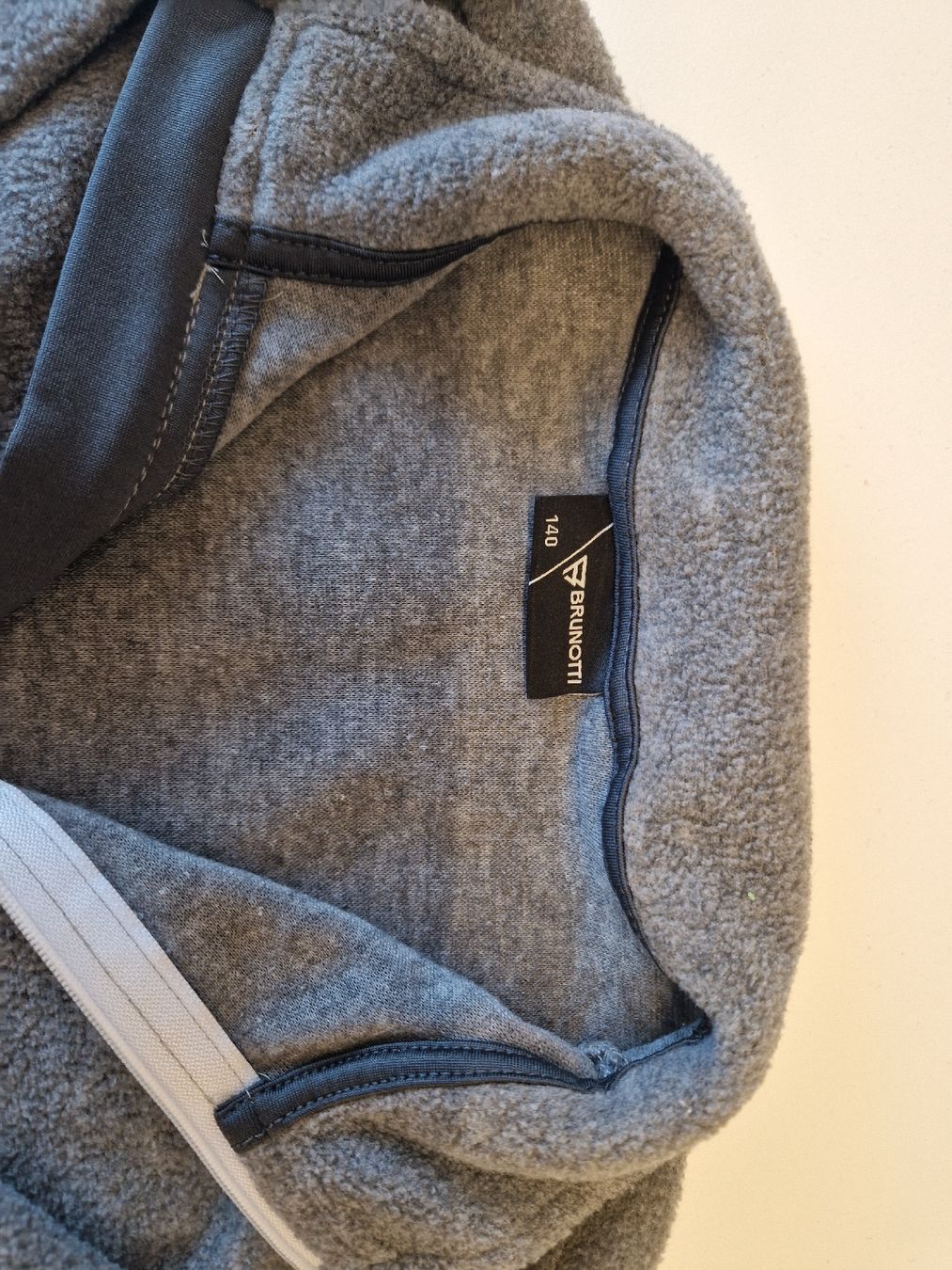 Maglioni & Felpe: 2 Skipullover Grösse 140 – Usato da Degersheim venduto da Ideli7 2