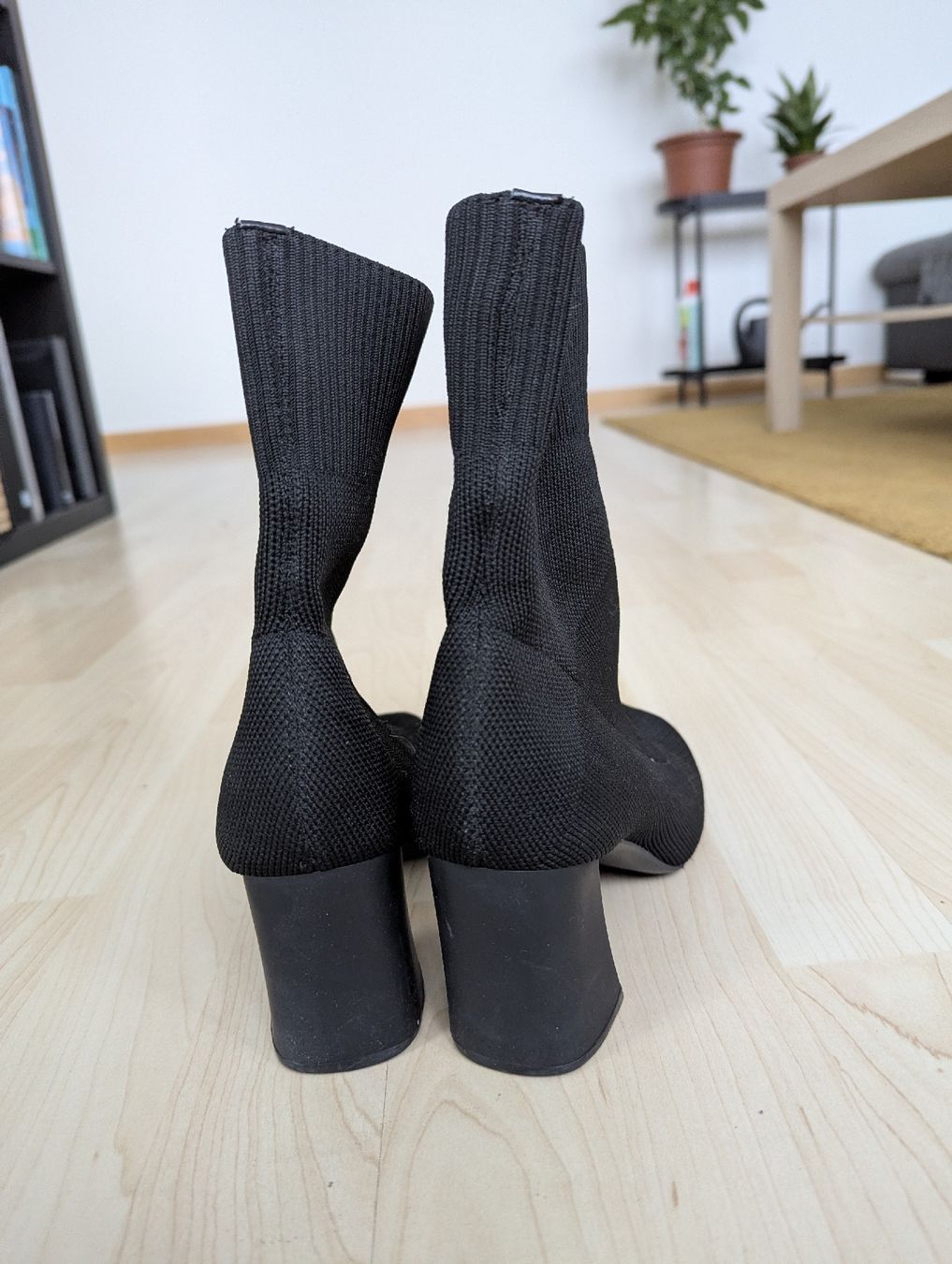 Scarpe da donna: Sock boots – Usato da Adliswil venduto da tak_g6k5 2