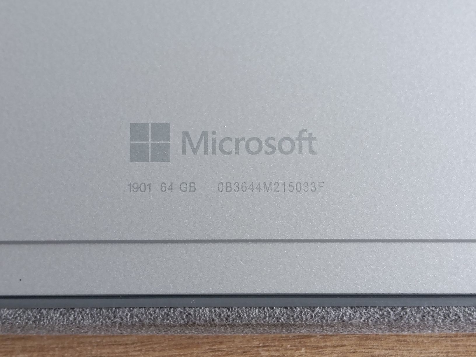 Microsoft Tablet PC: Microsoft Surface Go 3 inkl. Type Cover ab 1.- – Gebraucht aus Thayngen von Darkmotion 4