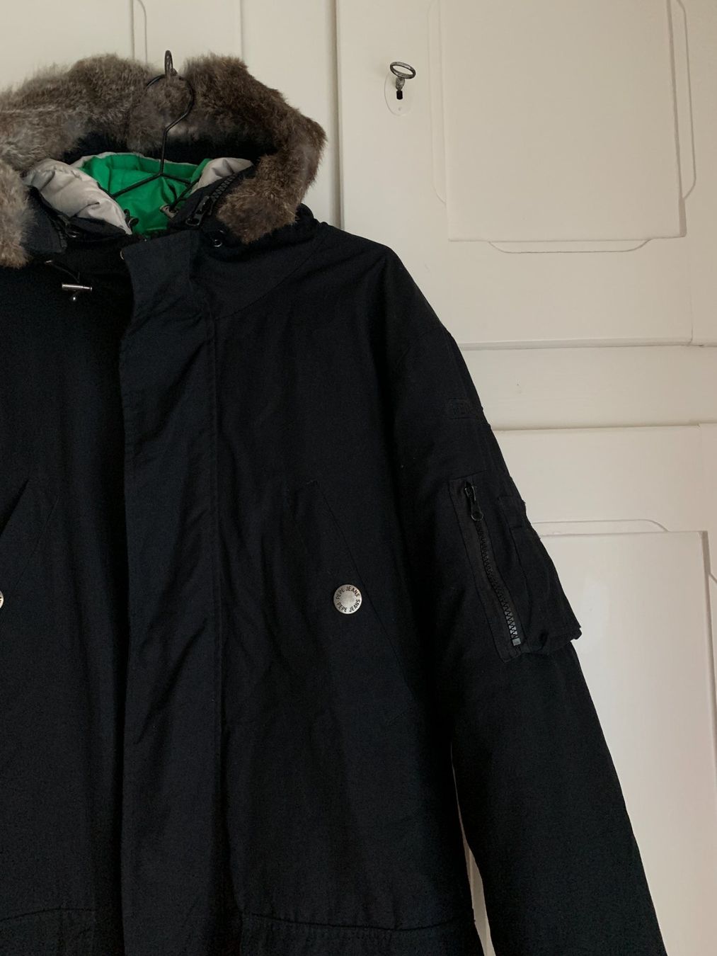 Pepe Jeans Jacken: PEPE JEANS - Daunenjacke schwarz L – Gebraucht aus Zürich von Diazaio 1