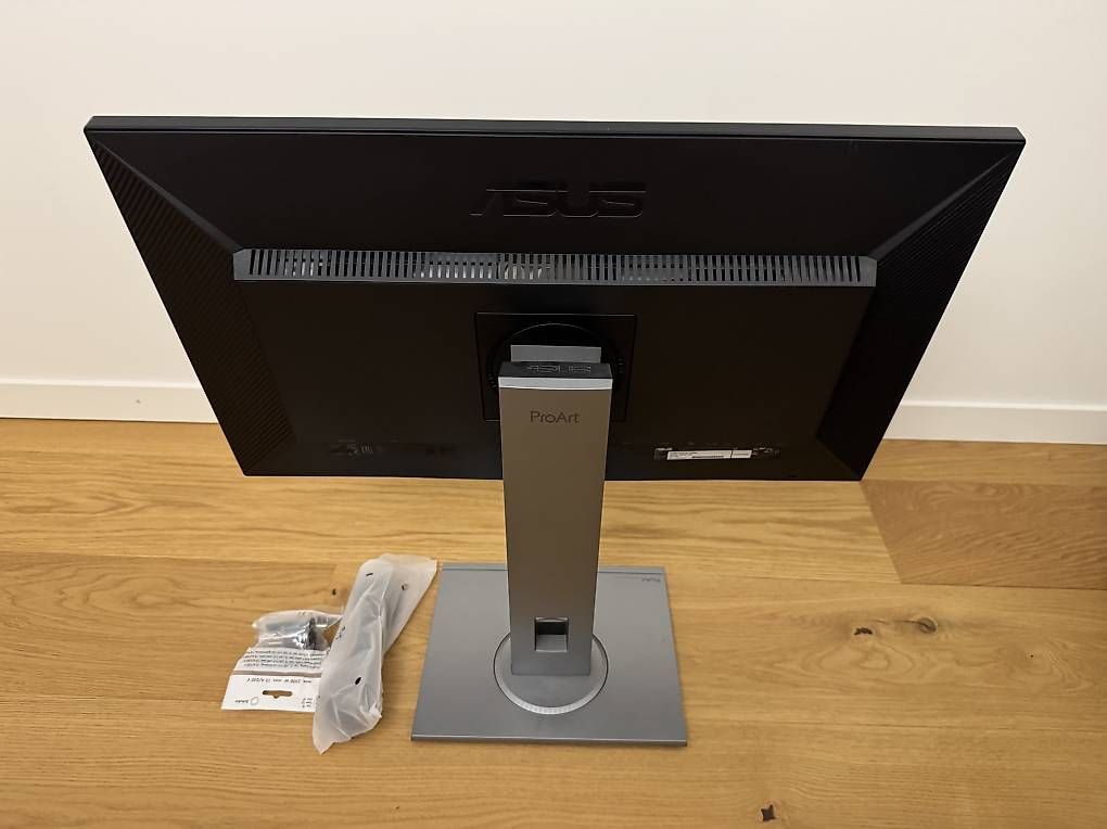 Asus Monitore: Monitor ASUS ProArt PA278QV – Gebraucht aus Zürich von Pper 2