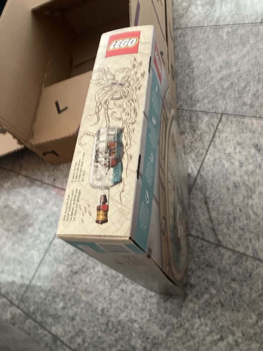Lego Kit di costruzioni: LEGO Ideas 21313 Flasche neu – Nuovo e nell'imballaggio originale da Freienbach venduto da Lordmoli 2