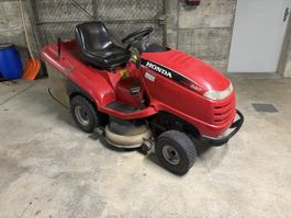 Honda v-twin 2417 Rasentraktor