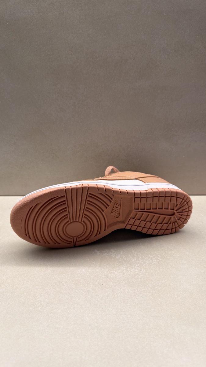 Nike Scarpe da uomo: Nike Dunk Low Rose Whisper - Nuove  – Nuovo e nell'imballaggio originale da Lumino venduto da Kussed 2