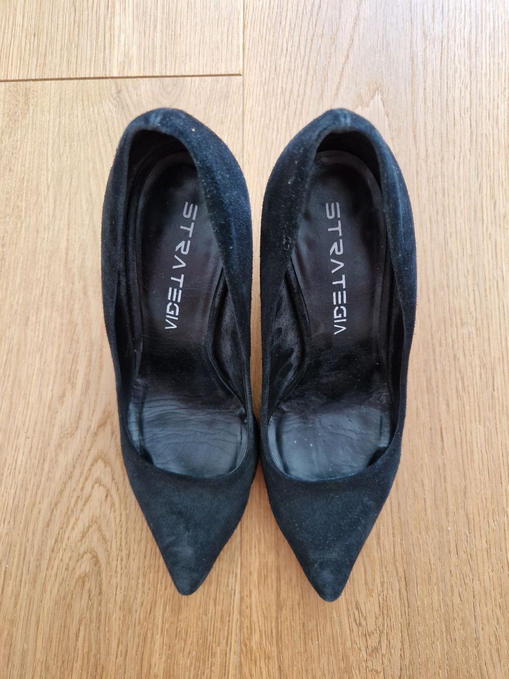 Scarpe da donna: Pumps Wildleder Strategia – Usato da Eschenbach SG venduto da SanFranciscoCalifornia 1