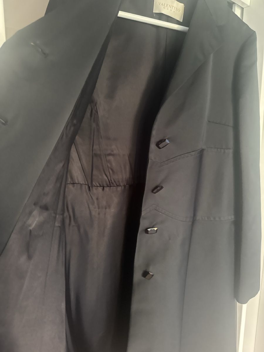 Valentino Cappotti: Valentino Satin Mantel – Nuovo (secondo la descrizione) da Küsnacht ZH venduto da ees_9thz 5