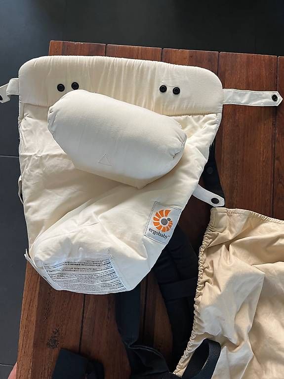 Ergo Baby Marsupi portabebè: Ergobaby marsupio – Usato da Bellinzona venduto da cha_q5hz 1