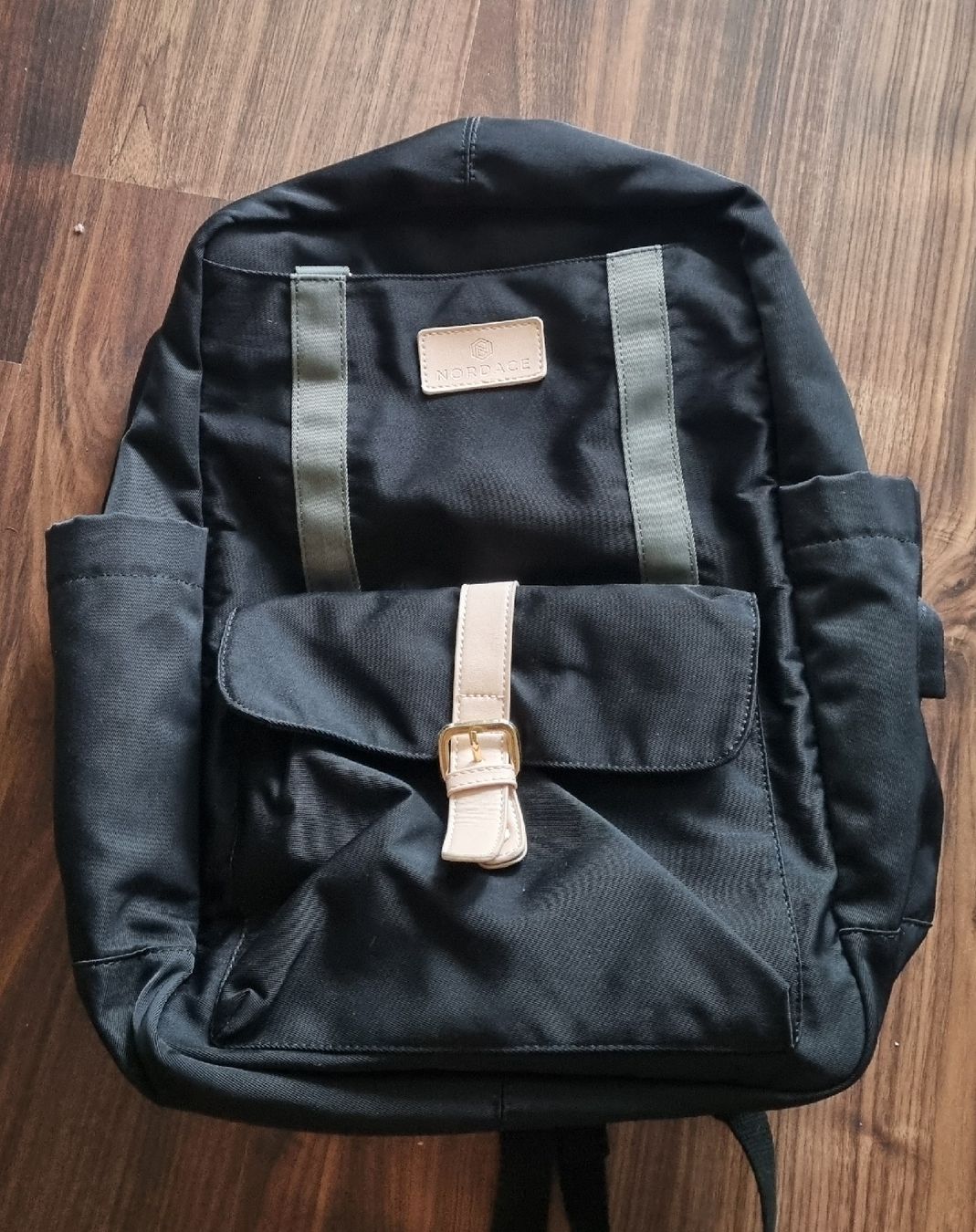 Nordace Zaini: Nordace Rucksack – Usato da Prêles venduto da del_9958