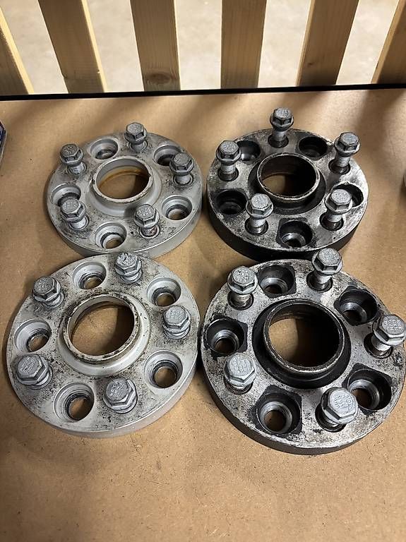 Alle Autoersatzteile: H&R Spurverbreiterung 20mm&25mm – Gebraucht aus Siebnen von Dario.1991