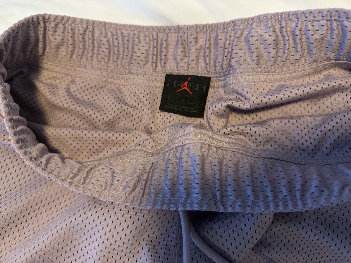 Jordan Pantaloni: Jordan Men’s Shorts – Nuovo (secondo la descrizione) da Luzern venduto da gavigol30 2