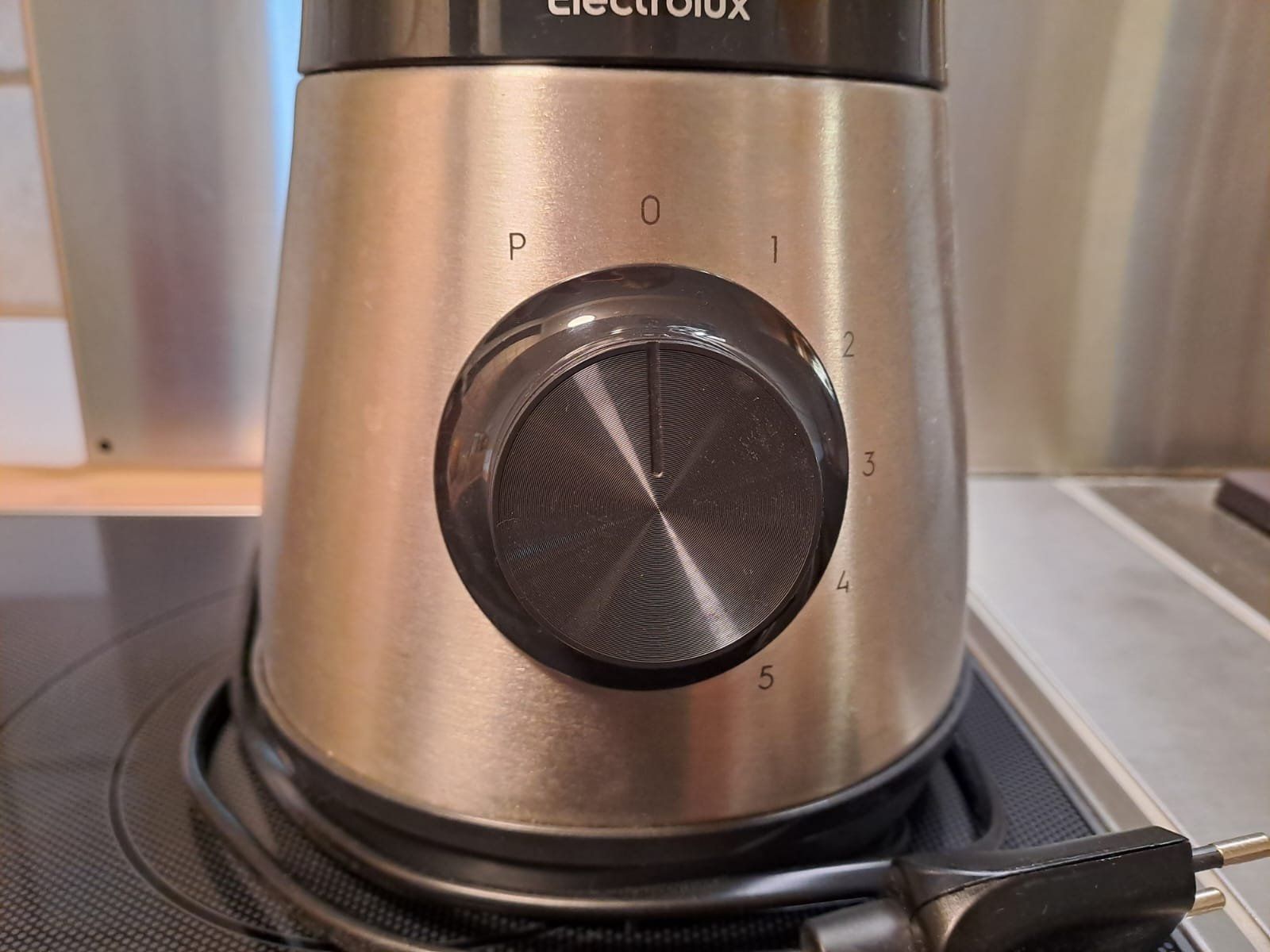 Electrolux Appareils de cuisine: Electrolux Standmixer – D'occasion à Beromünster par WL-201 1