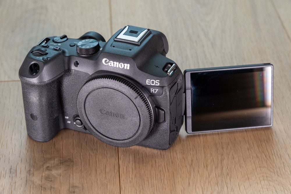 Canon EOS R7 (Gebraucht) in Ottenbach für CHF 900 – mit Lieferung auf ...