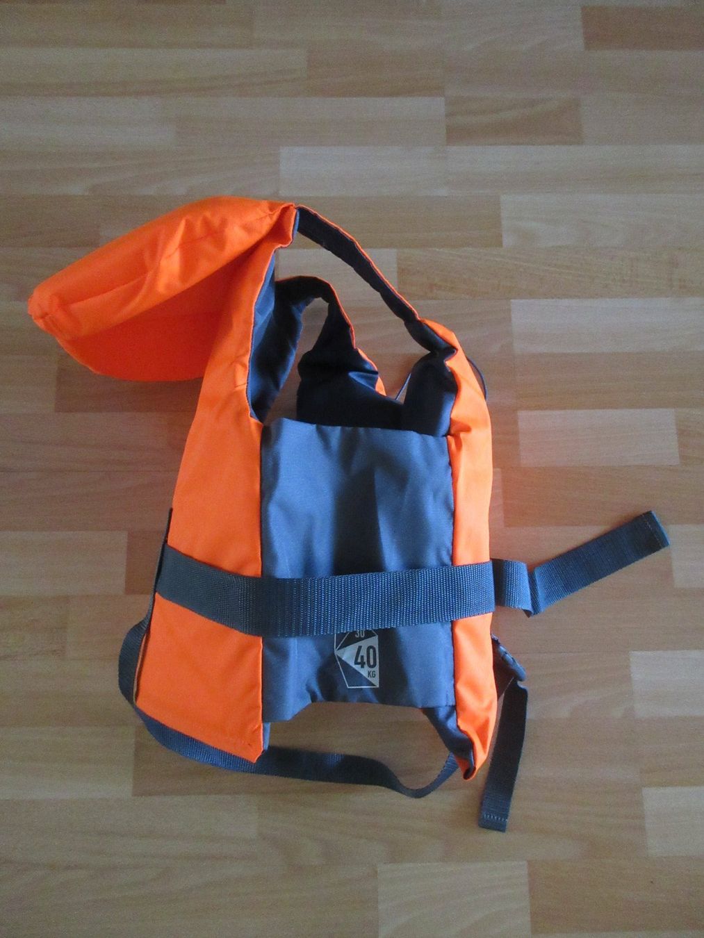 Decathlon Gilets de sauvetage: Kinderschwimmweste 30-40 Kg – D'occasion à Kaisten par renault015 5