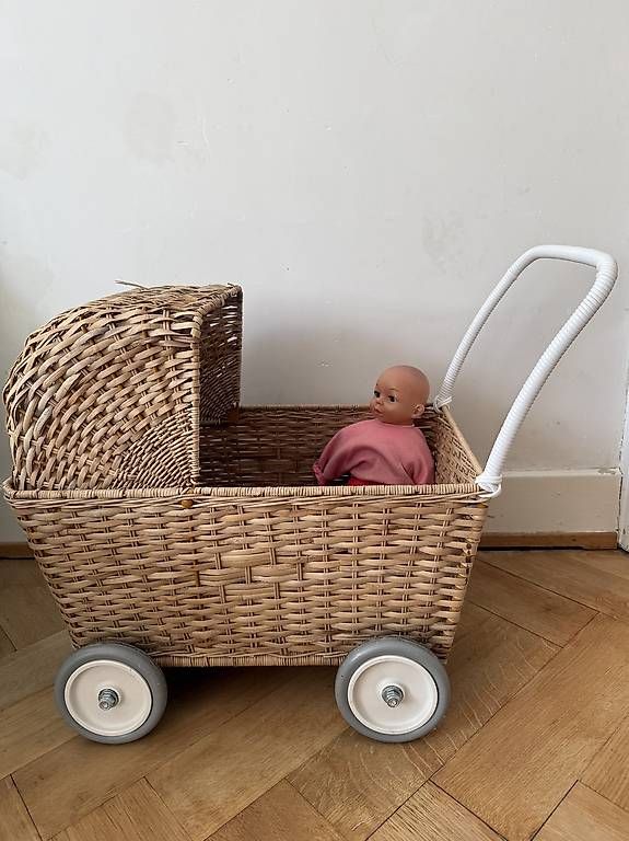 Carrozzine per bambole: Olli Ella Puppenwagen – Usato da Basel venduto da Paezzen