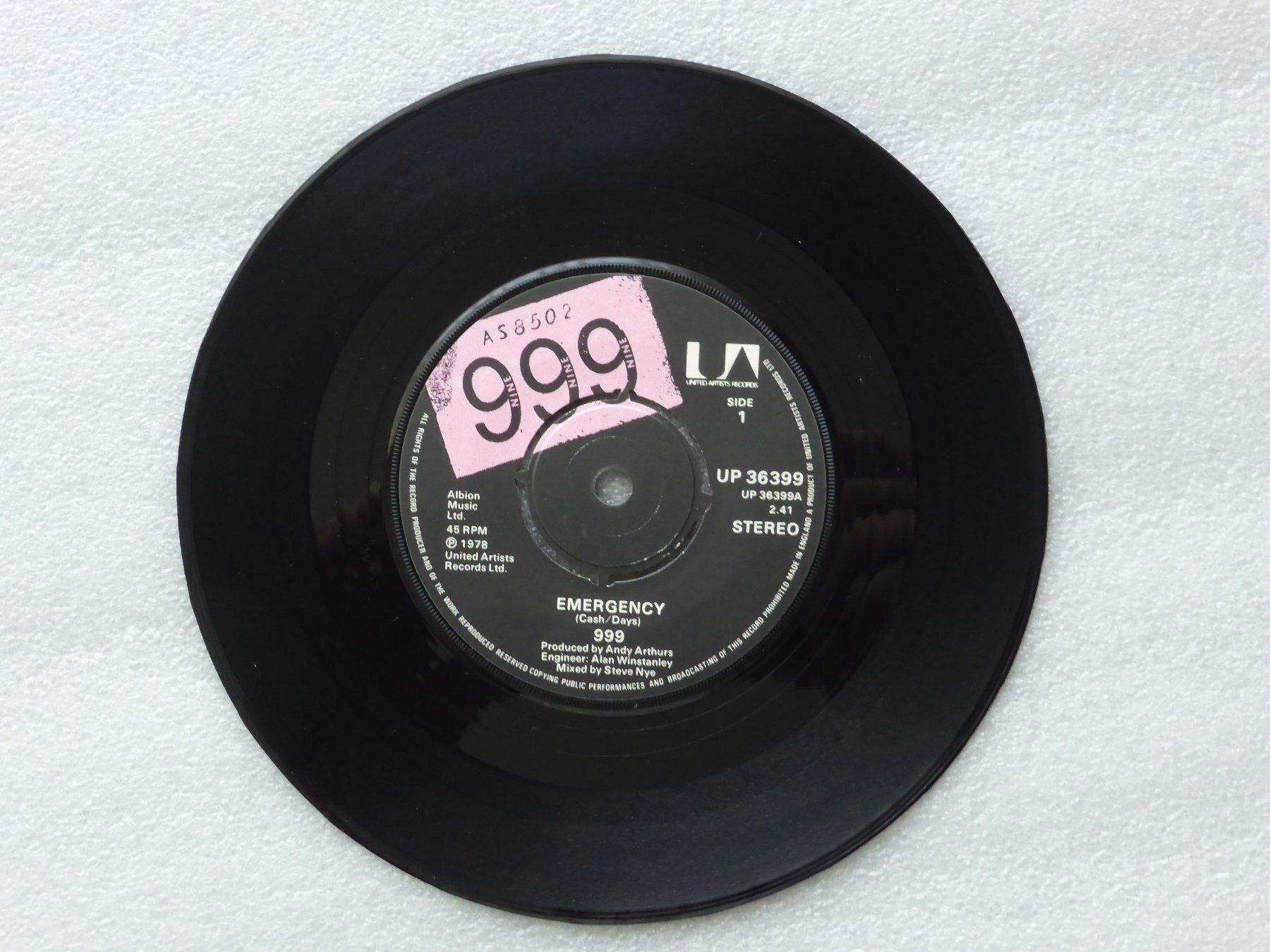 Dischi in vinile: Vinyl Single   999 – Usato da Küssnacht am Rigi venduto da Mondkinder 1