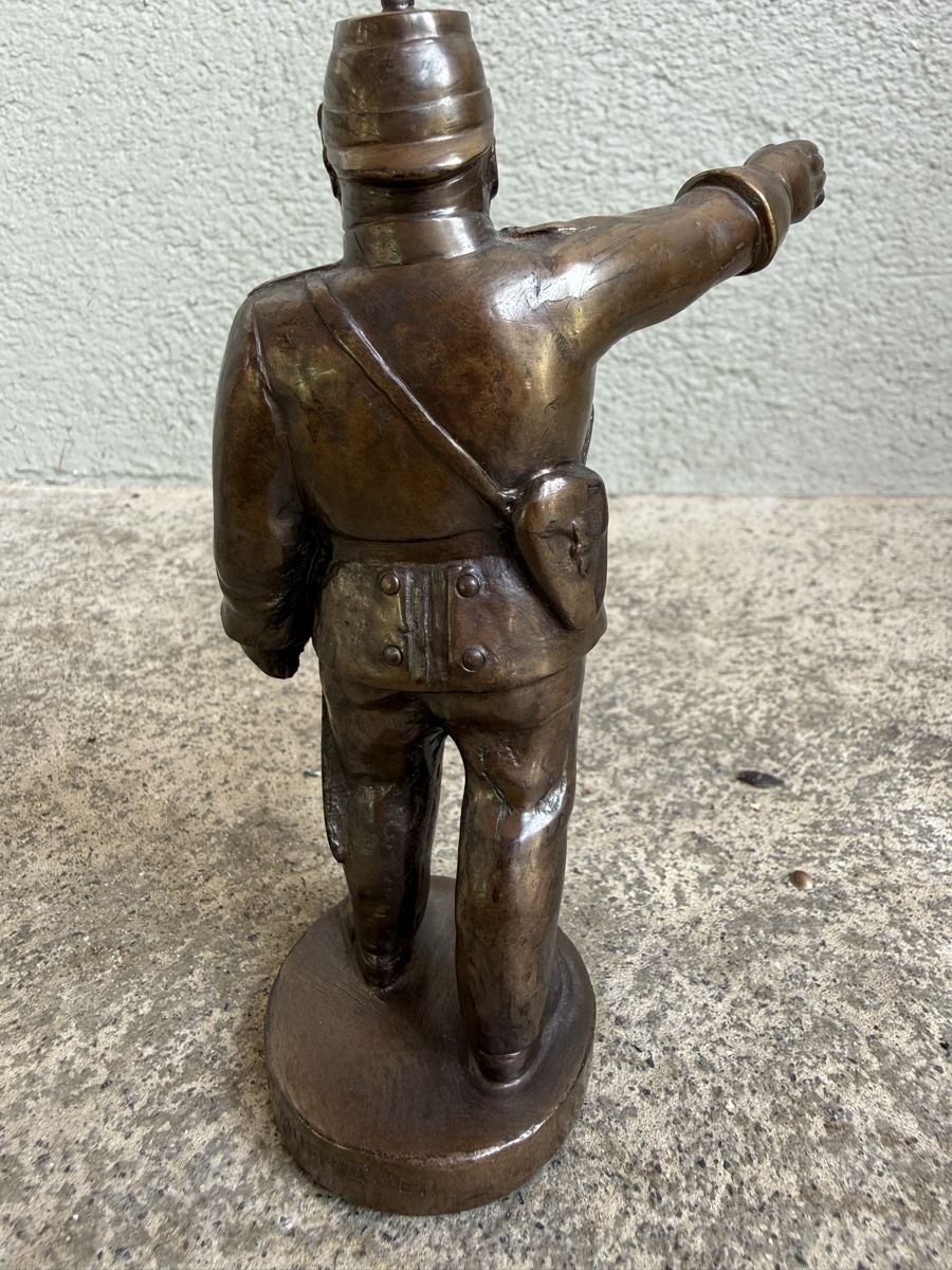 Statuette: Alte Bronzefigur DR MUFFJÄGER Species Basiliensis Bronze  – Usato da Konolfingen venduto da petzipetz 3