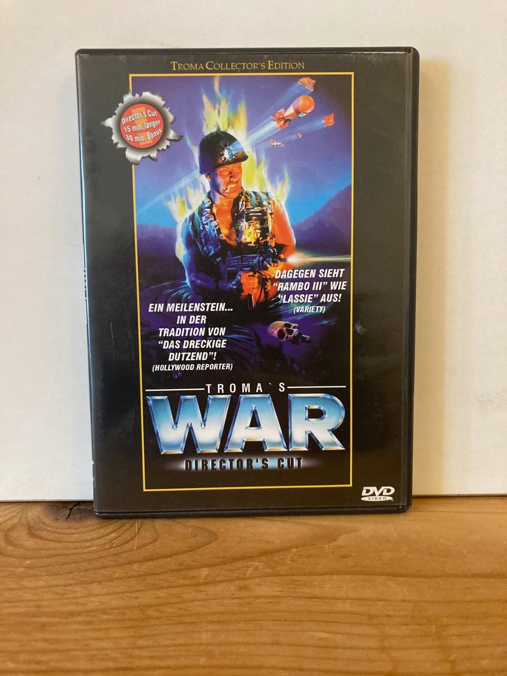 Alle DVDs: Troma War - DVD - Directors Cut - Uncut – Gebraucht aus Wädenswil von noodelbraincrew