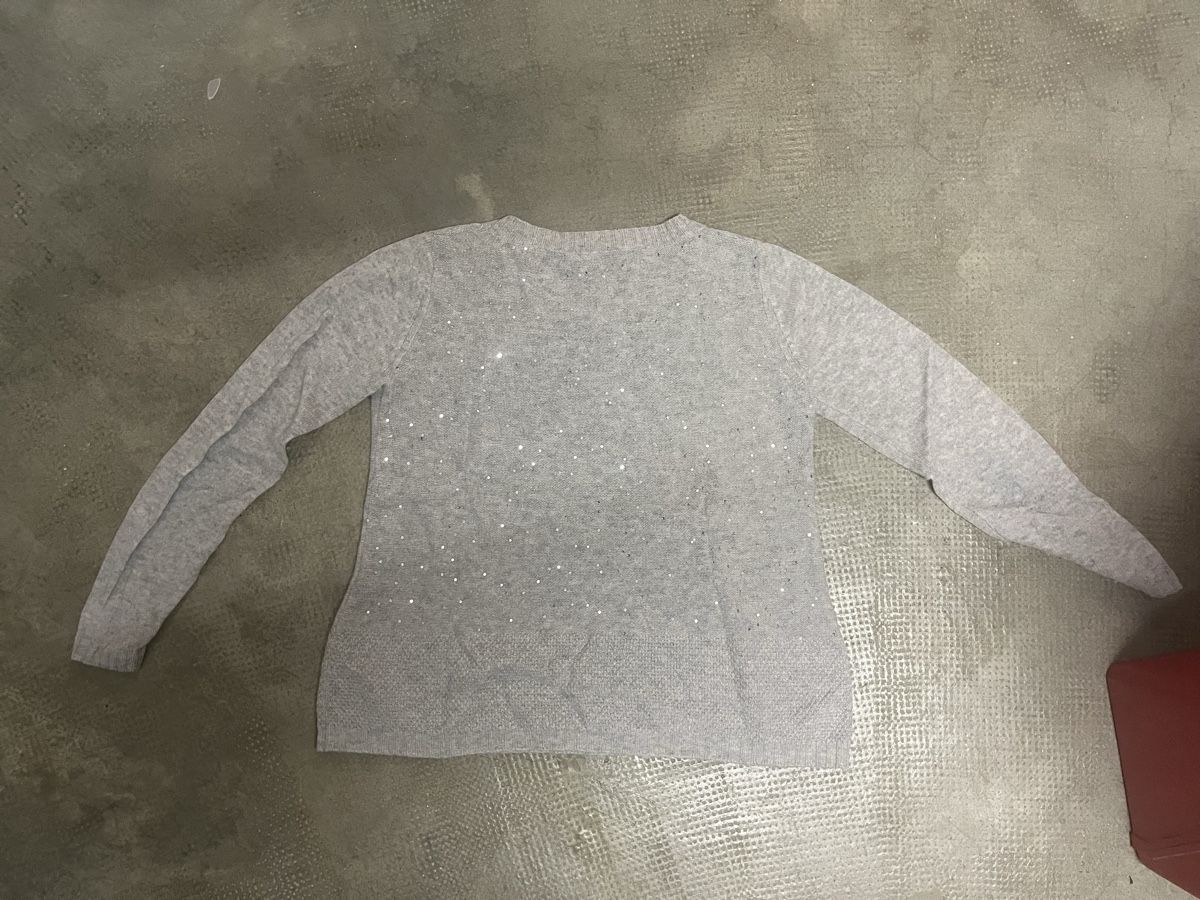 Max Mara Pullover & Sweatshirts: Pull Max Mara cachemire jamais porté M – Gebraucht aus Lutry von mar_cr6n 1