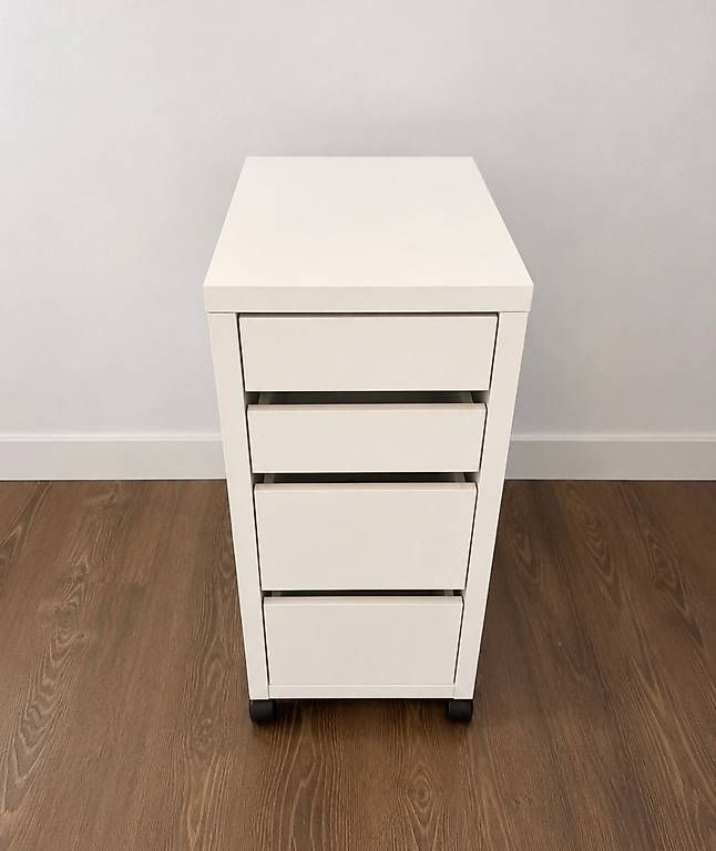 Ikea Banconi: Caisson IKEA MICKE blanc à roulettes  4 tiroirs – Usato da Orbe venduto da tom_q2vy