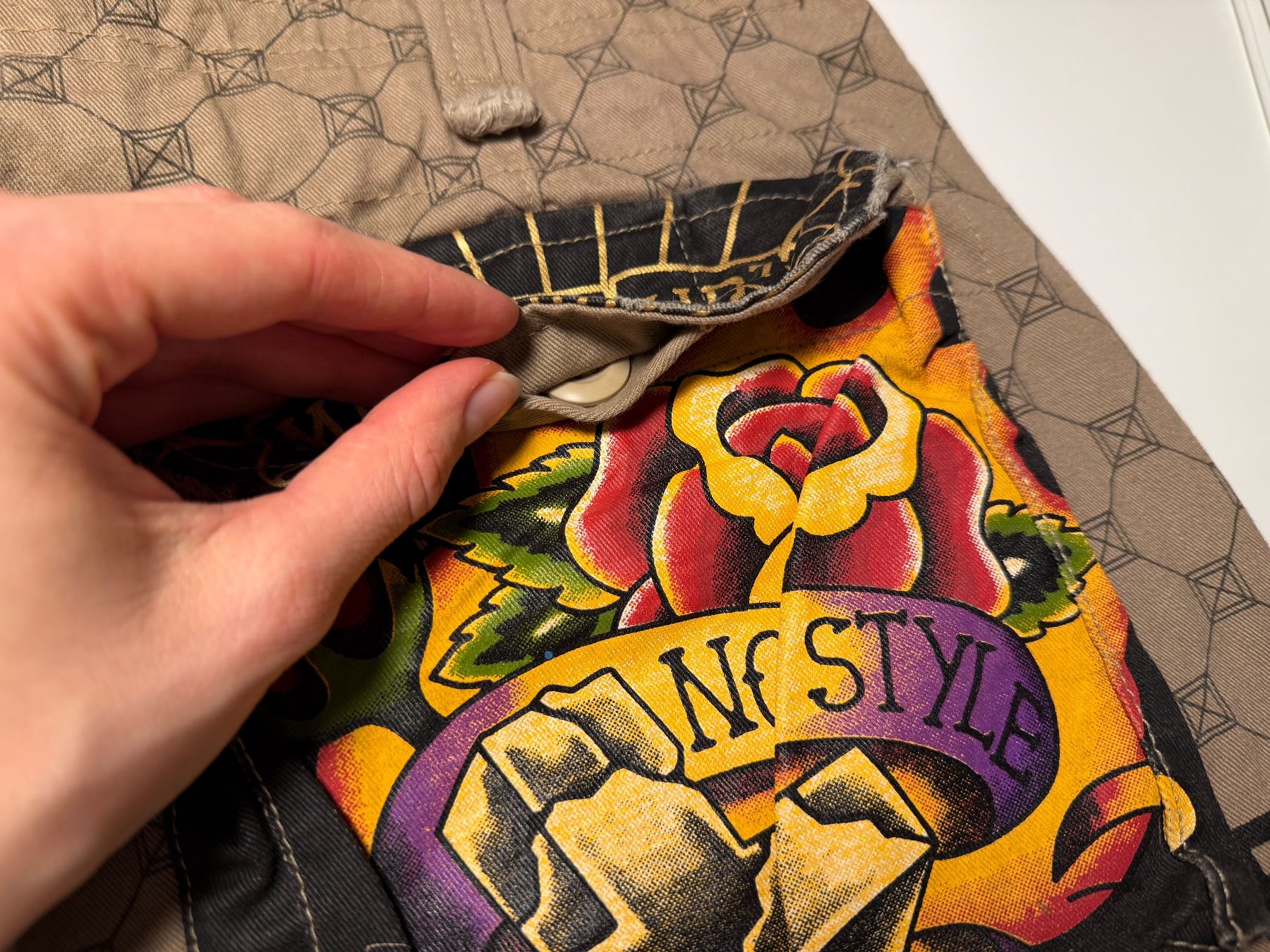 Pantaloni: Minute Mirth Coole Männer Shorts // second hand – Usato da Wil SG venduto da lana_jess20 3