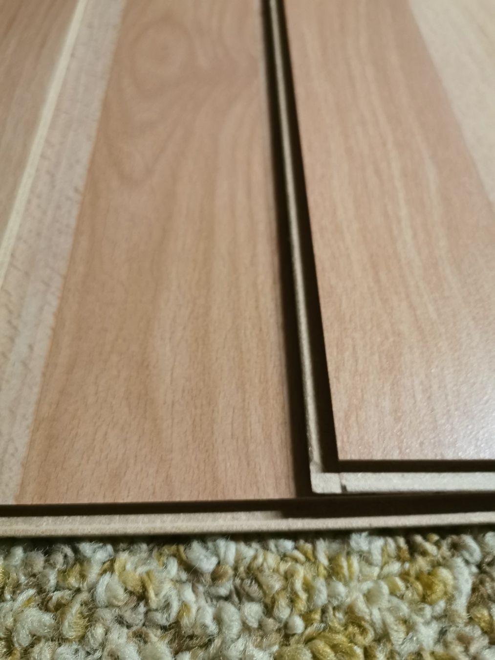 Articoli in legno: Laminat (Buche) – Nuovo (secondo la descrizione) da Glattfelden venduto da sut_q8d2 2