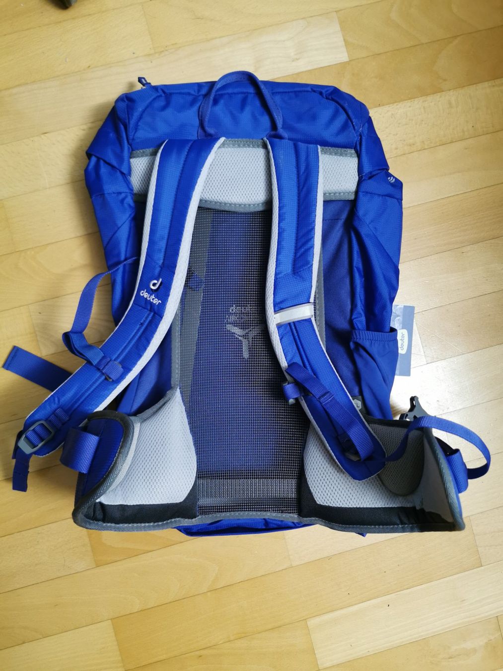 Deuter Zaini: Deuter AC Lite 28 SL Wanderrucksack, blau – Usato da Pfäffikon ZH venduto da Eichghost 1