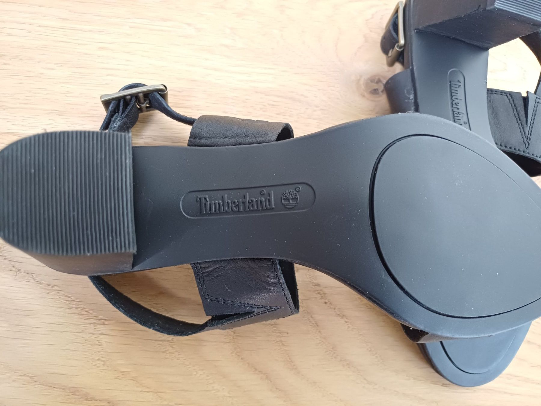 Timberland Scarpe da donna: Leder Sandalen - Schwarz - Timberland – Nuovo (secondo la descrizione) da Baden venduto da lm6_dwv5 5