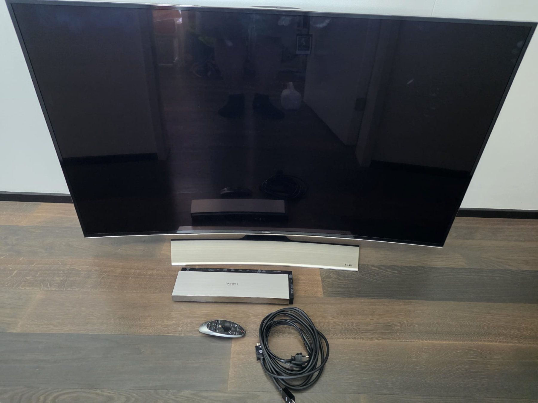 Samsung Appareils TV: Samsung 55'' 4k Curved TV – D'occasion à Uitikon Waldegg par Hgsi