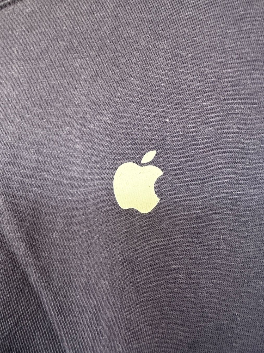 T-shirt: Apple Store T-Shirt Grösse M dunkelblau – Usato da Zürich venduto da perleffekt91 1