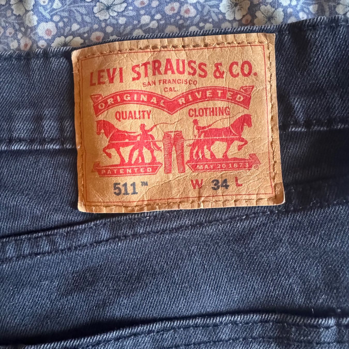 Levi's Jeans: Levi's 511 Short 34 – Usato da Zürich venduto da NeroMorrison 2