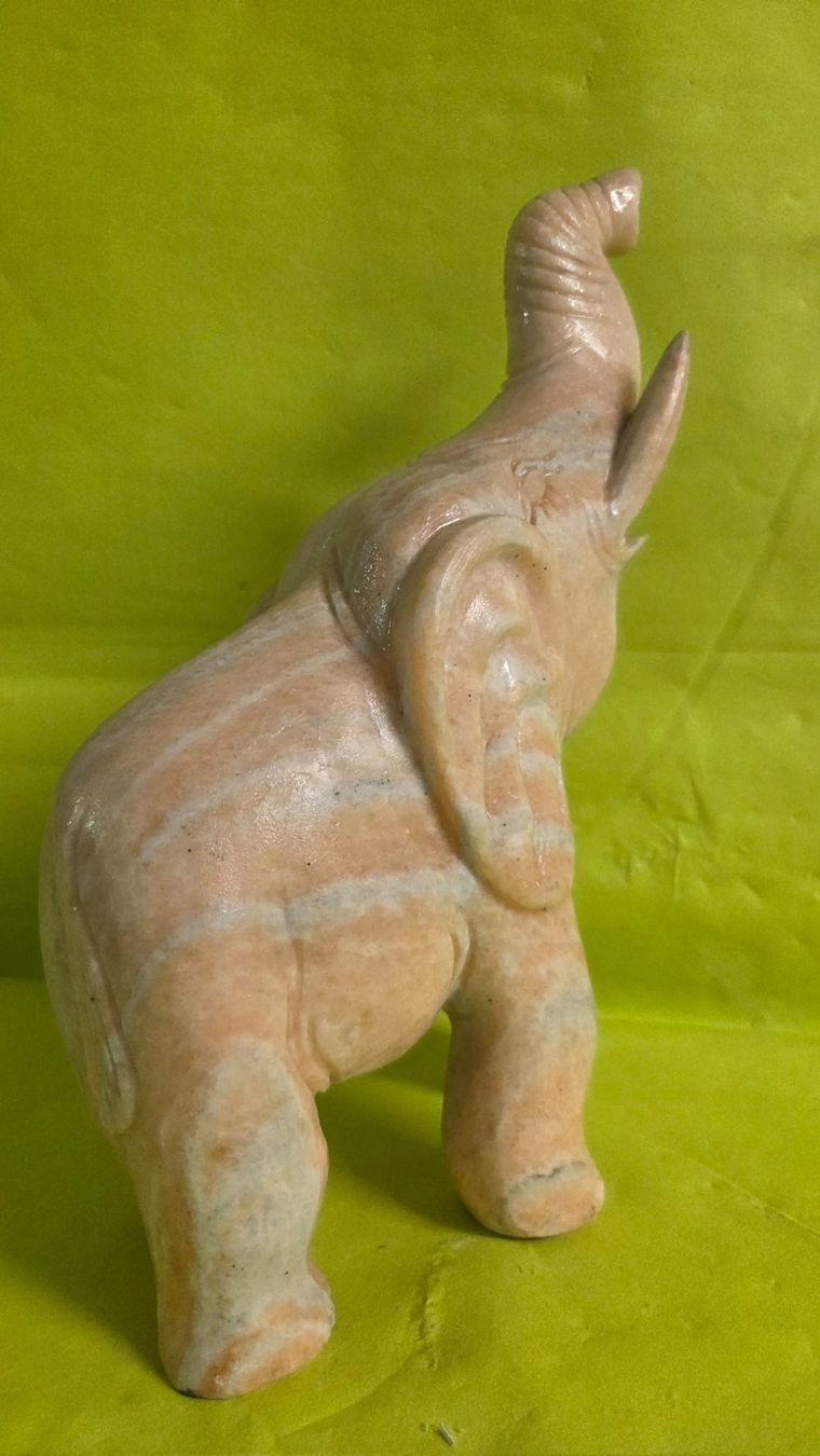Skulpturen & Statuen: Schöner Elefant aus Marmor 30cm – Neu (gemäss Beschreibung) aus Roggliswil von Mabelco 3