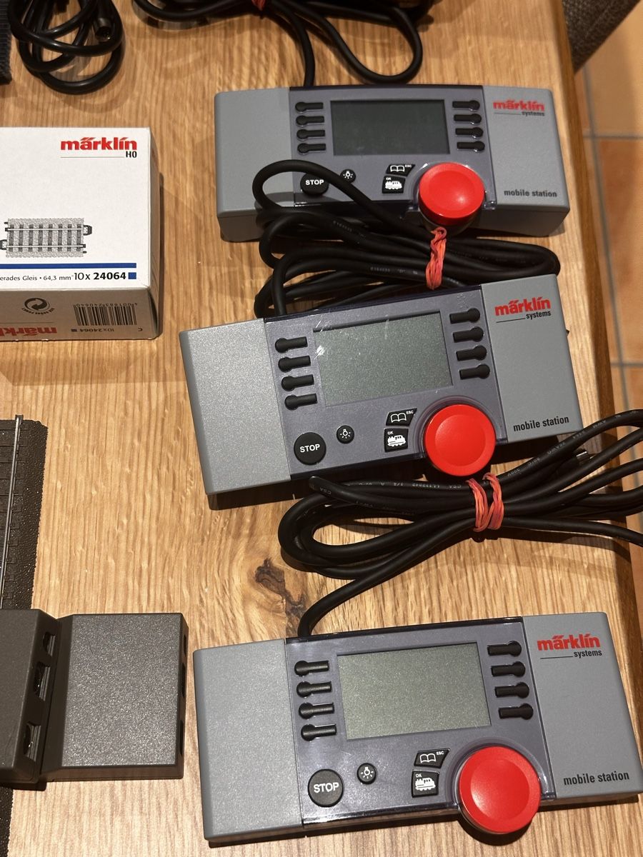 Märklin Modelleisenbahnen: MEGA Märklin C-Gleis Posten mit Steuergerät ab 99.- Mega – Gebraucht aus Sennwald von HARO-Import 1