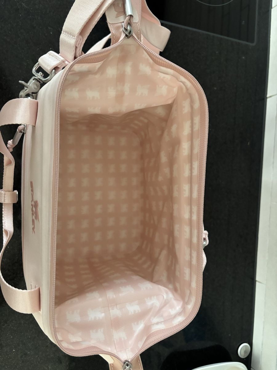Stanley Sacs femmes: Stanley Tasche rose – D'occasion à Höri par Celine.11 4