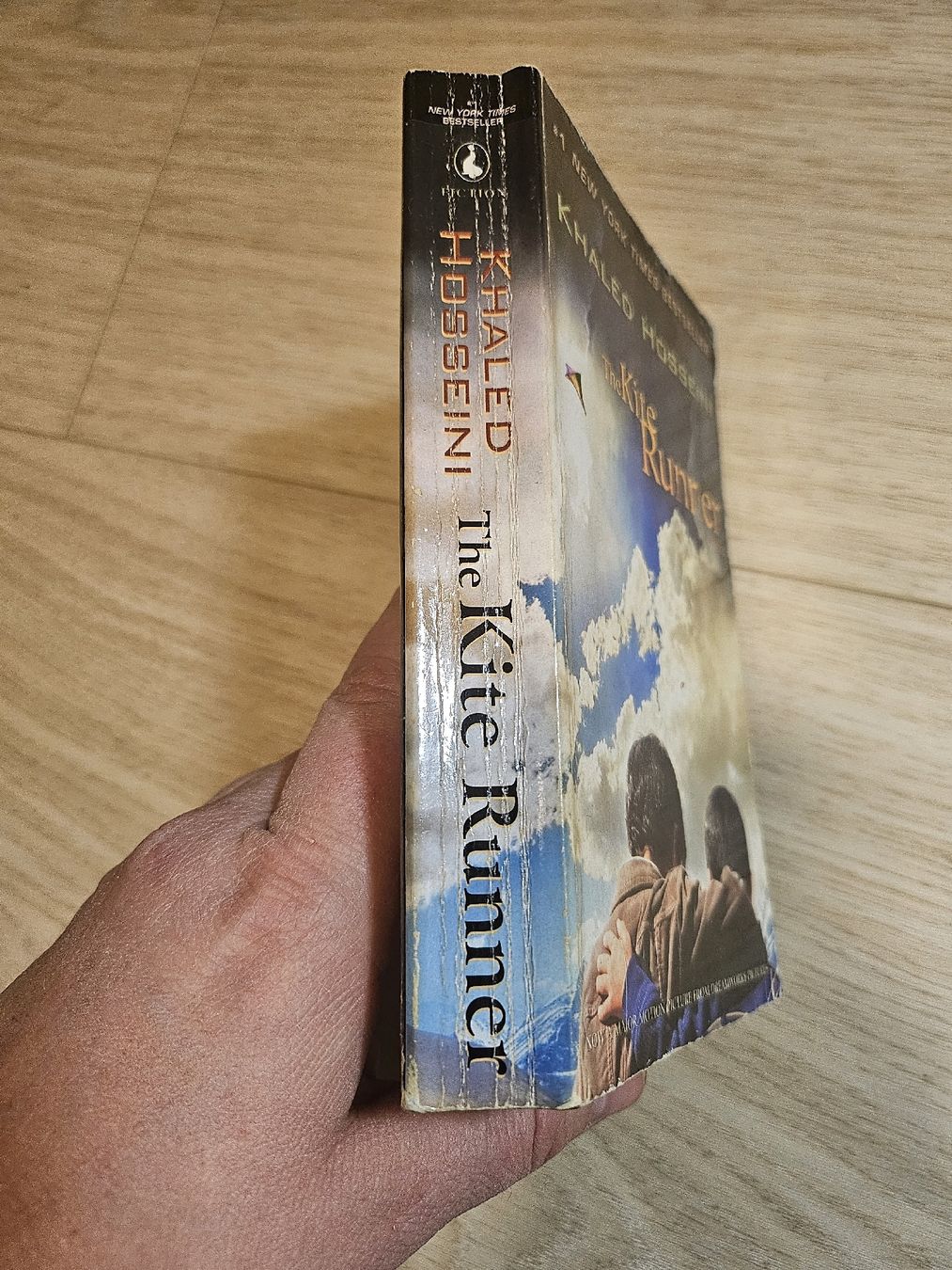 Libri: The Kite Runner à Novel – Usato da La Joux FR venduto da car_ck96 7