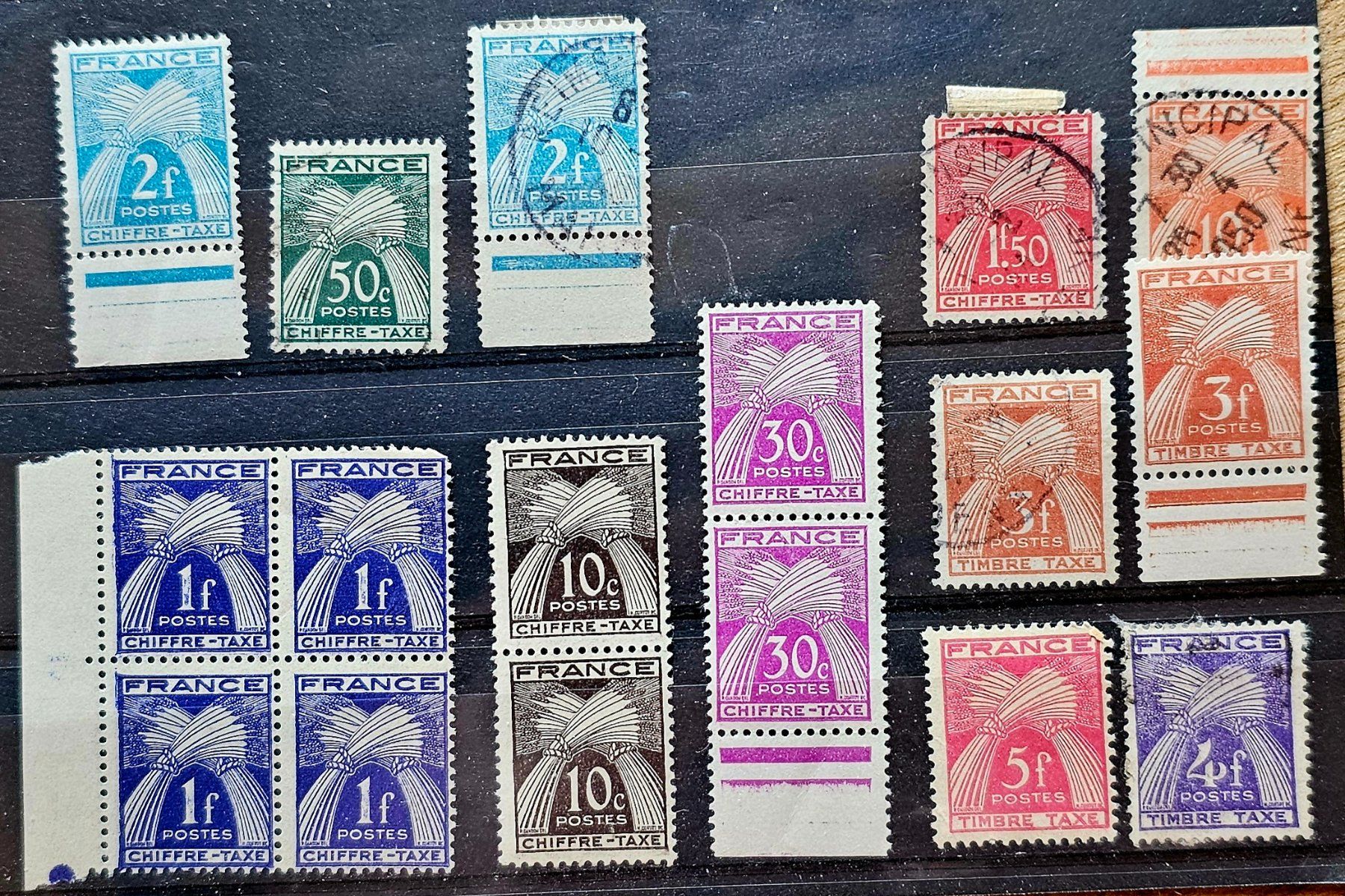 Tous les timbres: FRANCE timbres-taxe ** – Neuf (Voir description) à Les Valettes par Nuba1