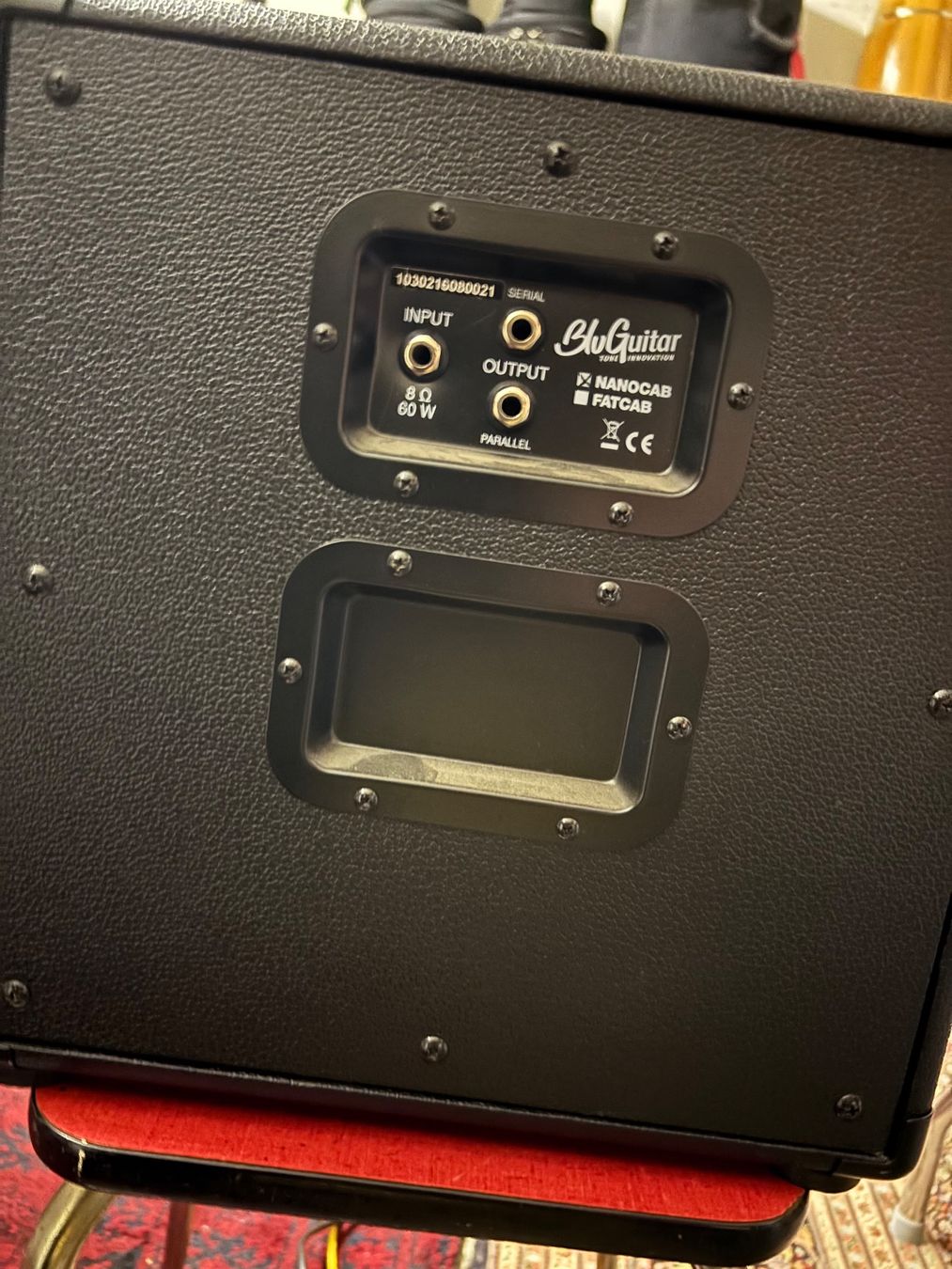 Casse acustiche: BluGuitar NANOCAB  1x12" Box – Usato da Nussbaumen AG venduto da MeiGit 5