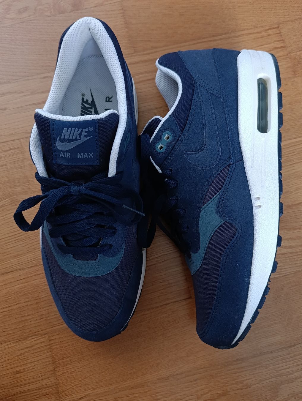 Nike Chaussures hommes: Nike Air Max 1 Gr.42,5 – D'occasion à Baar par L.isa28