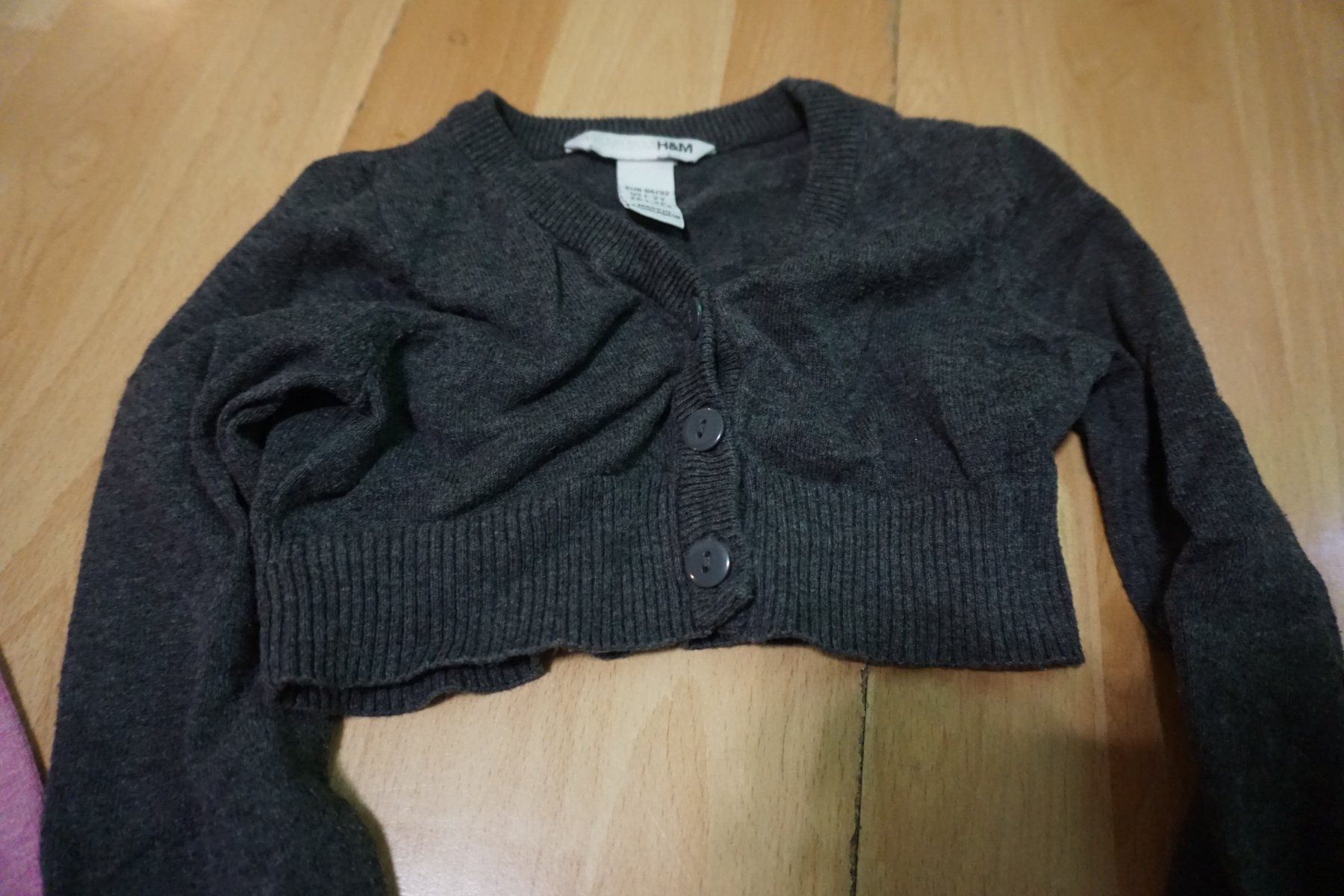 Ensembles coordonnés: Pullover und Jäckchen für Babys Gr. 98 & 86 – D'occasion à Zürich par einalemjena 1