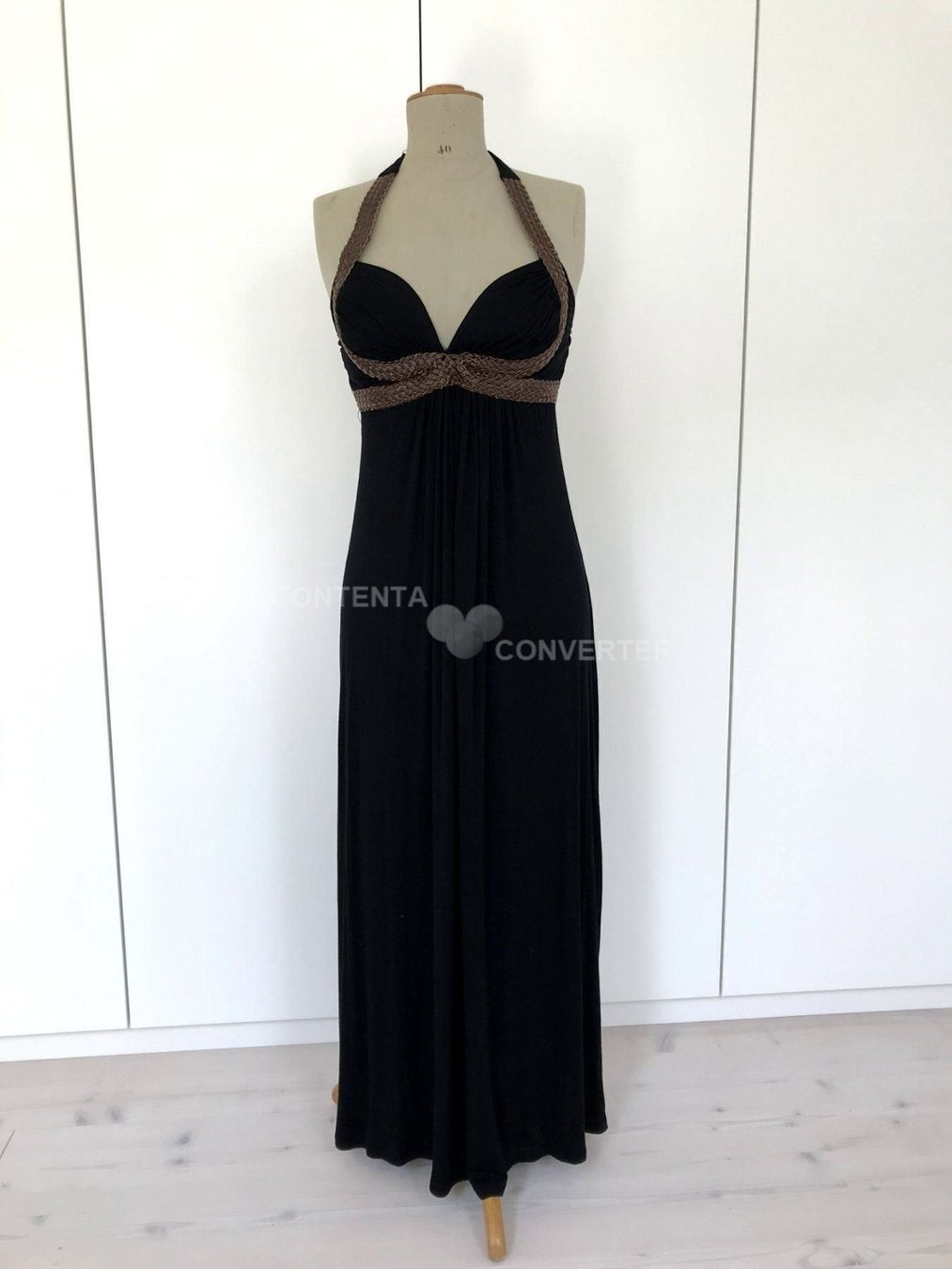 Vestiti: wunderschönes Kleid aus Viskose – Usato da Triesen venduto da stephanieschurti