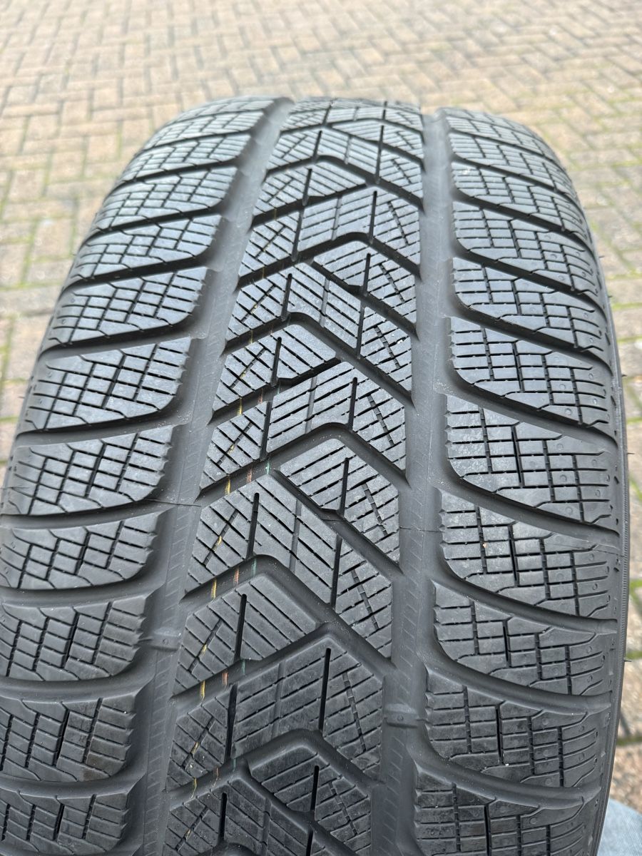 Pneumatici & Ruote complete: Felgen Komplett Winterräder Porsche Macan – Usato da Aristau venduto da 020214 7