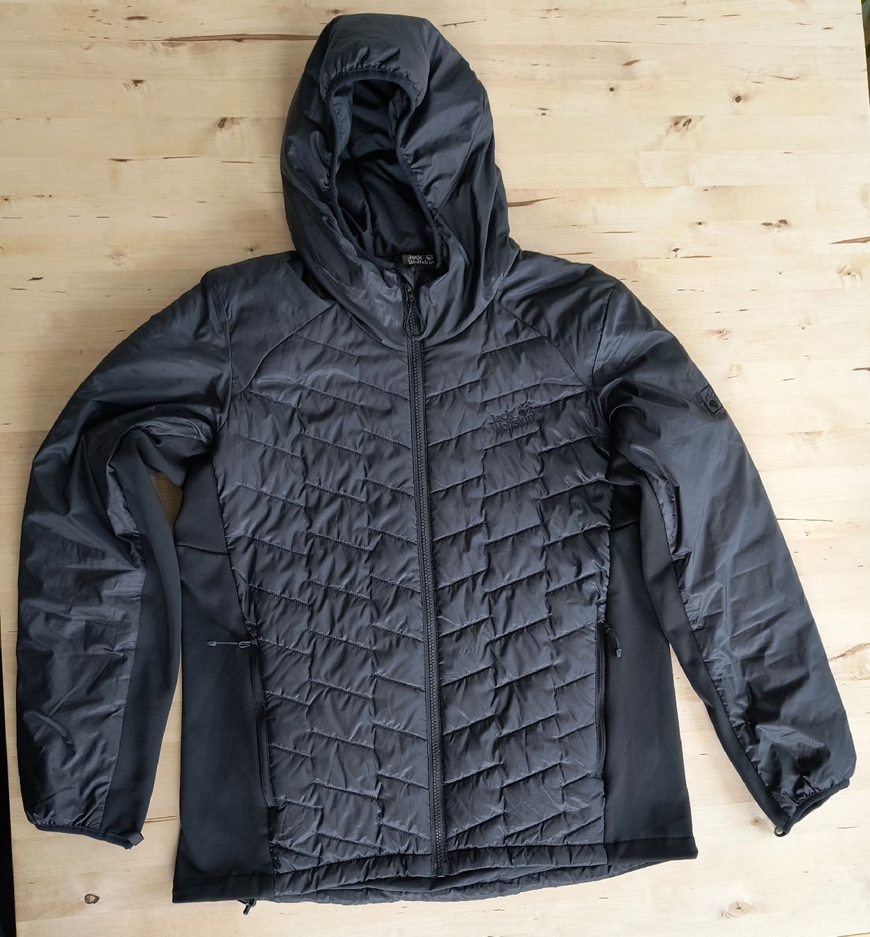 Jack Wolfskin Giacche: Jack Wolfskin Jacke S – Usato da Langendorf venduto da thouwanda