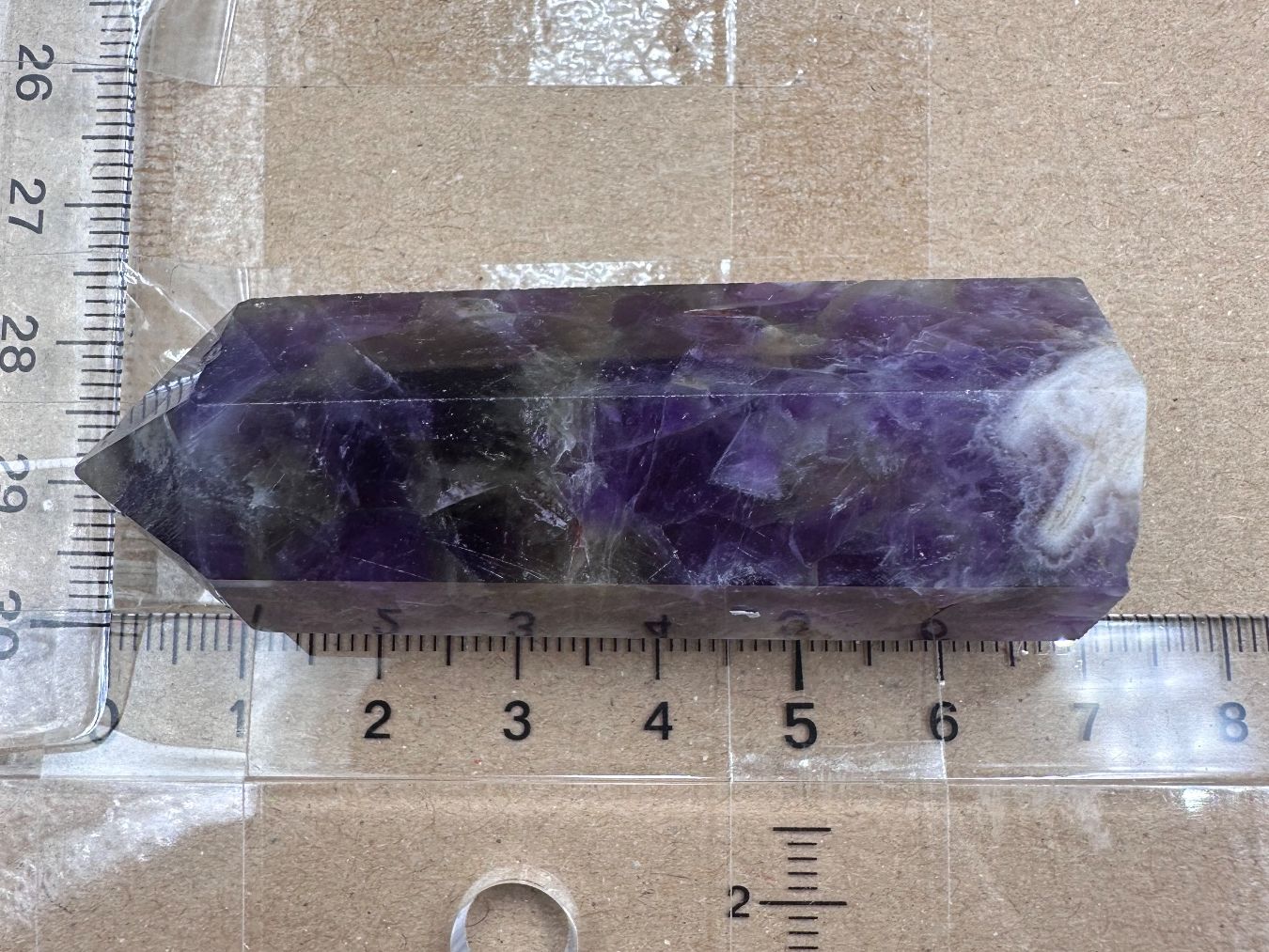 Minerali & Pietre curative: Chevron Traum Amethyst Obelisk, Spitze – Nuovo e nell'imballaggio originale da Männedorf venduto da Handschmeichler 2