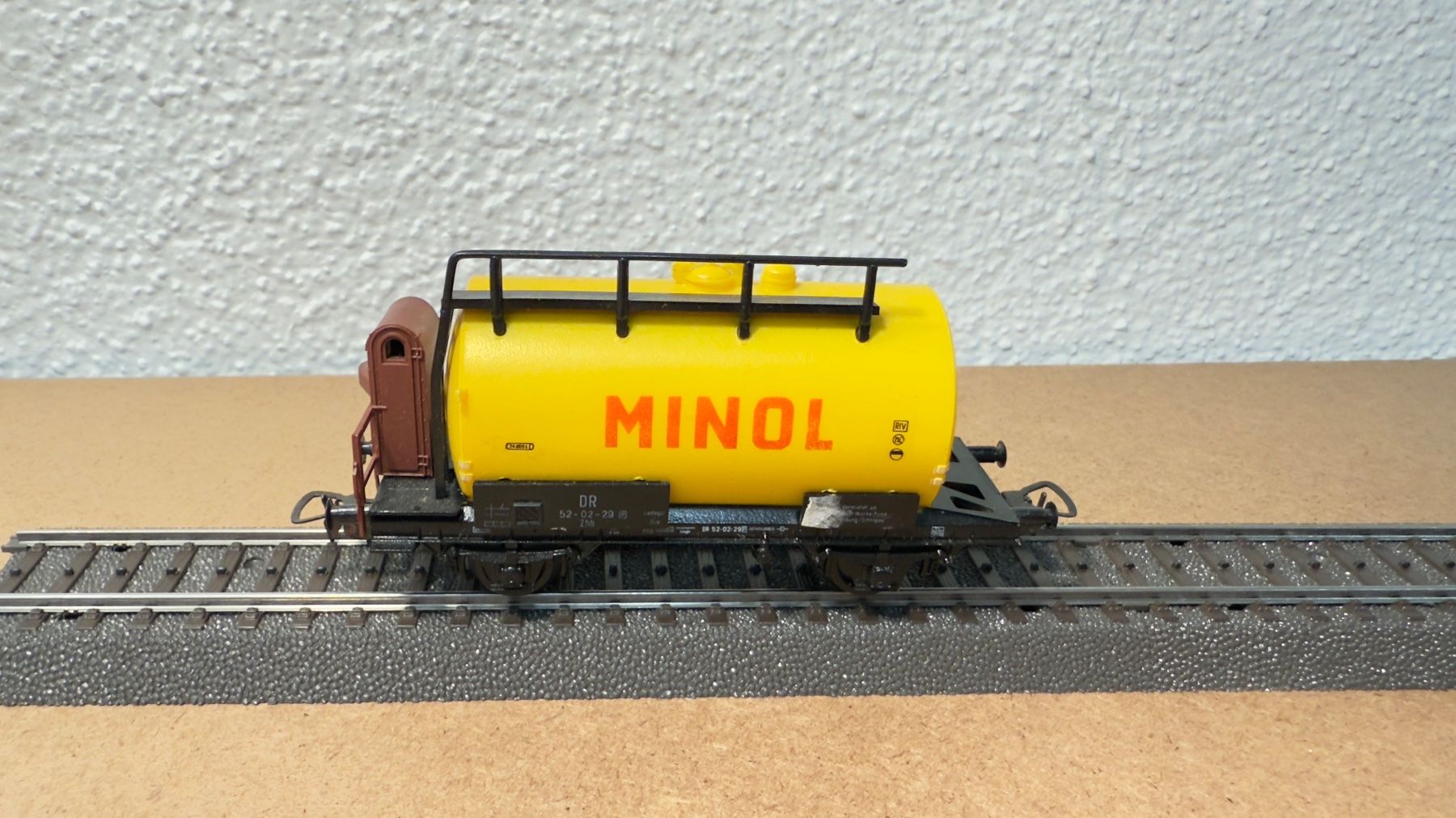 Liliput Modellini di ferrovie: Lilliput Tankwagen H0 / DC – Usato da Windlach venduto da Kelebra 2