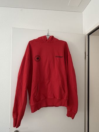 Roter Oversize Hoodie von Pegador