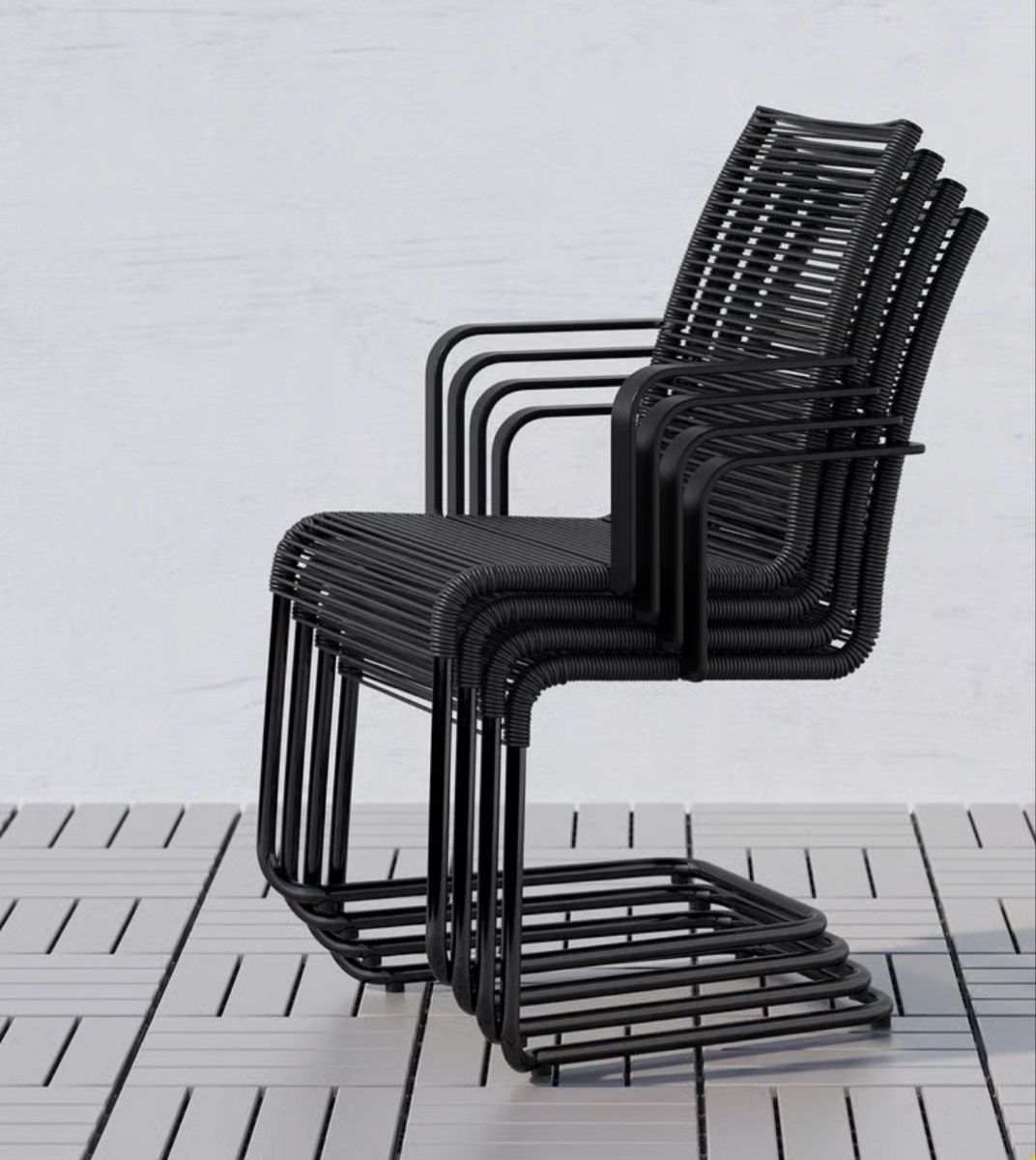 Ikea Stühle: Outdoor Chairs Black  – Gebraucht aus Commugny von hul_z5tq 2