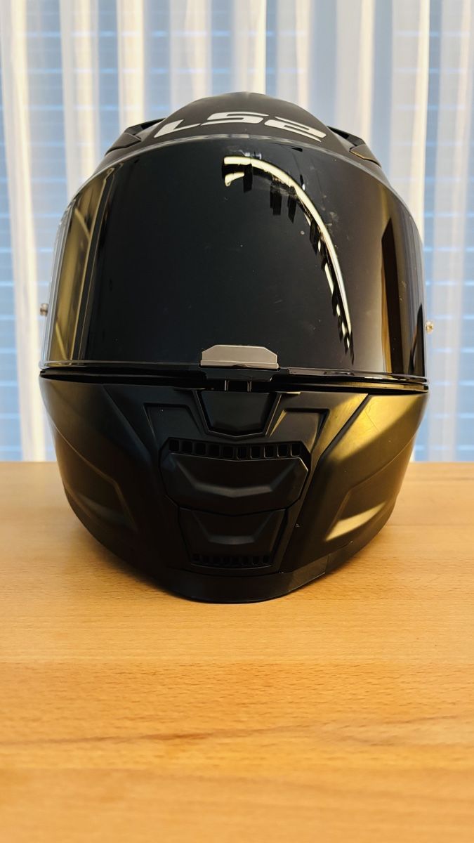 Casques & visières: Motorradhelm – D'occasion à Steffisburg par Artegna 2