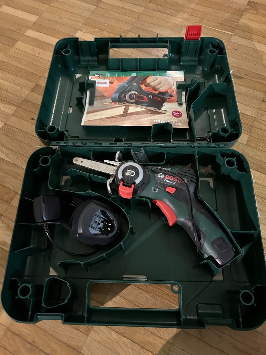 Bosch Seghe: Akku-NannoBlade-Säge Bosch EasyCut 12 – Usato da Uster venduto da komlab 1