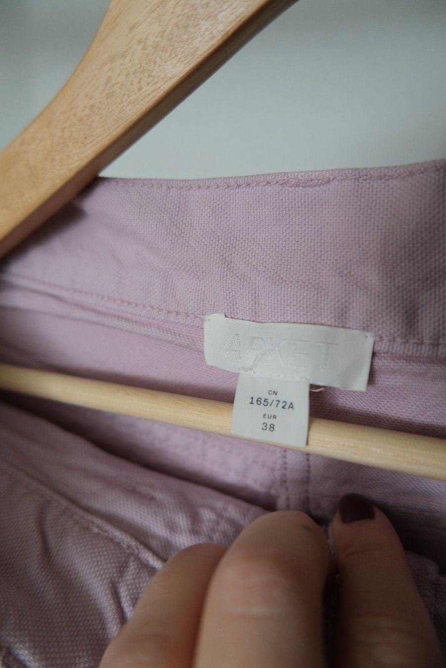 Arket Pantaloni: ARKET lila pants – Usato da Zollikerberg venduto da lunavis 1