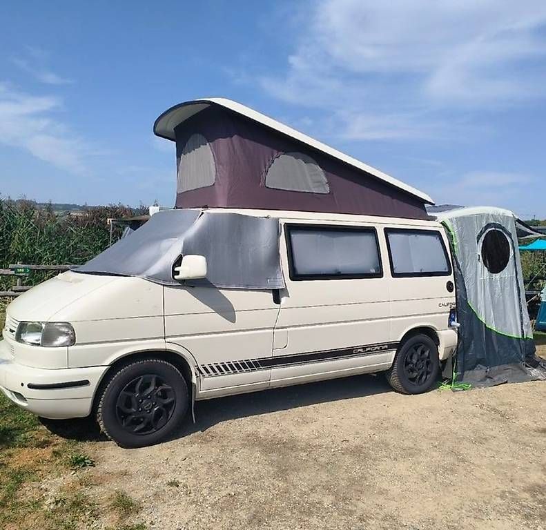 VW Veicoli da campeggio: VW T4 California Freestyle – Usato da Zug venduto da ginoilario